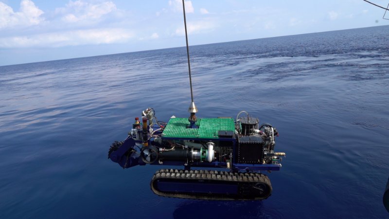 牛了！海底光缆竟被改造成地震监测站开启探测新时代(图1)