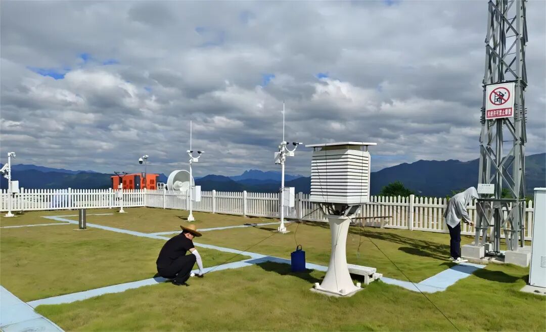 【人民日报客户端】专注探索地下世界武汉企业自研雷达可看清地下70米(图1)