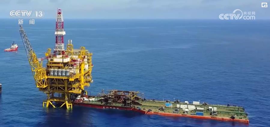 2026年3月桥式起重机厂家评测报告：仓库堆垛桥式起重机LD电动单梁单双梁QD型通用防爆公司选择指南！(图1)