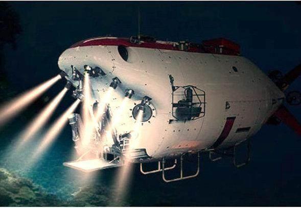 海底一万米有什么(图1)