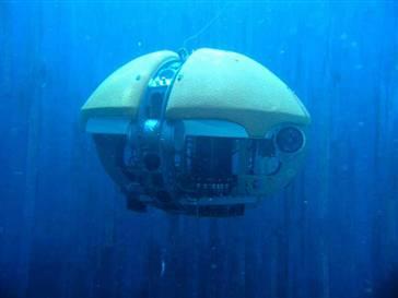水下航行器水下机器人_遥控无人潜水器_深海ROV-辅光仪器(图1)